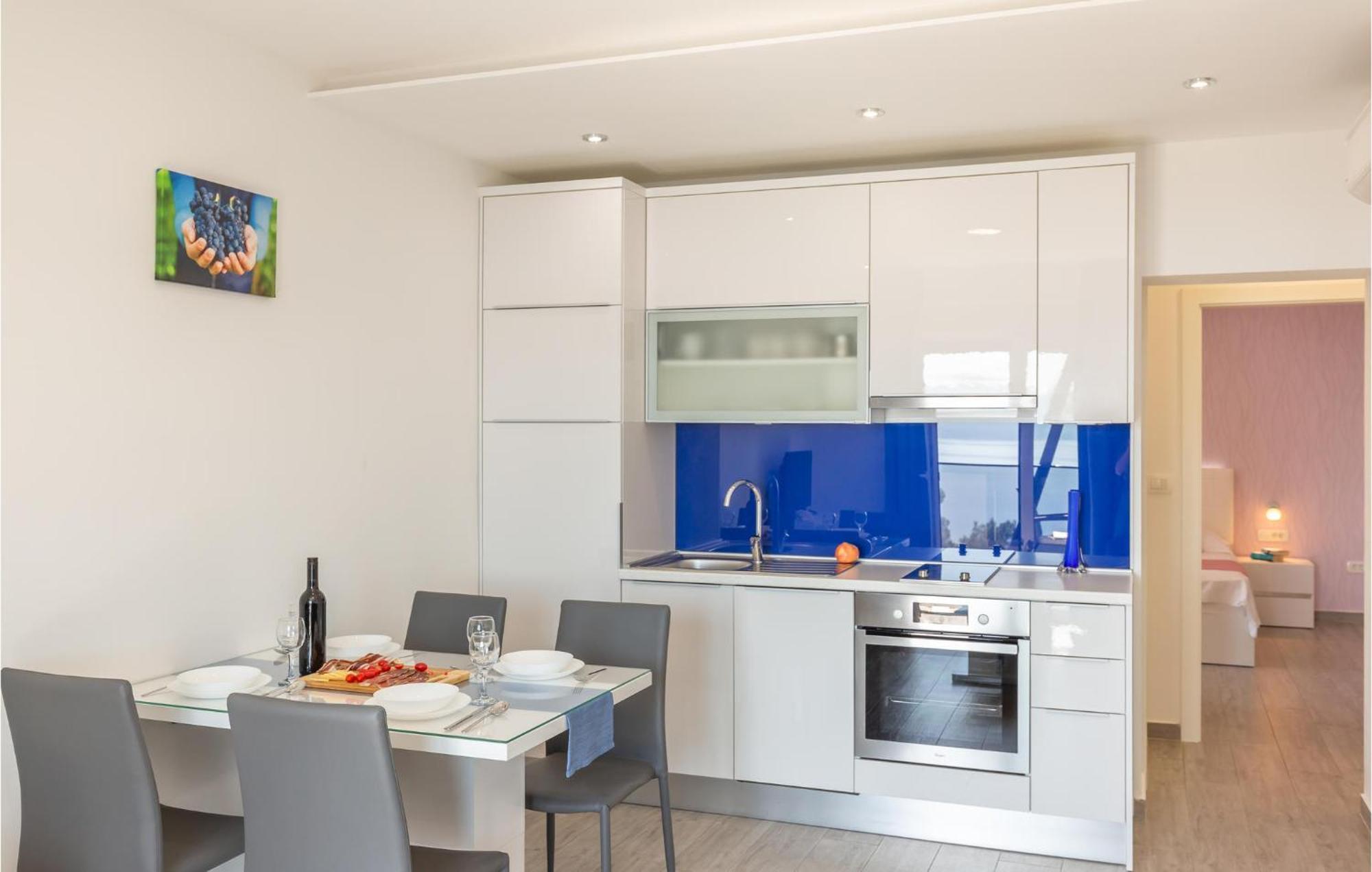 Amazing Apartment In Medici With Kitchen Kutleša 外观 照片
